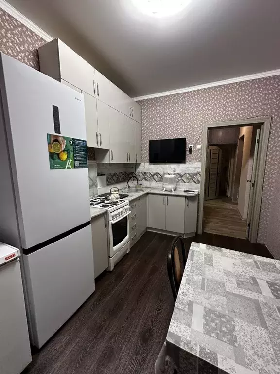 2-к кв. Оренбургская область, Новотроицк Библиотечная ул., 1 (57.0 м) - Фото 1