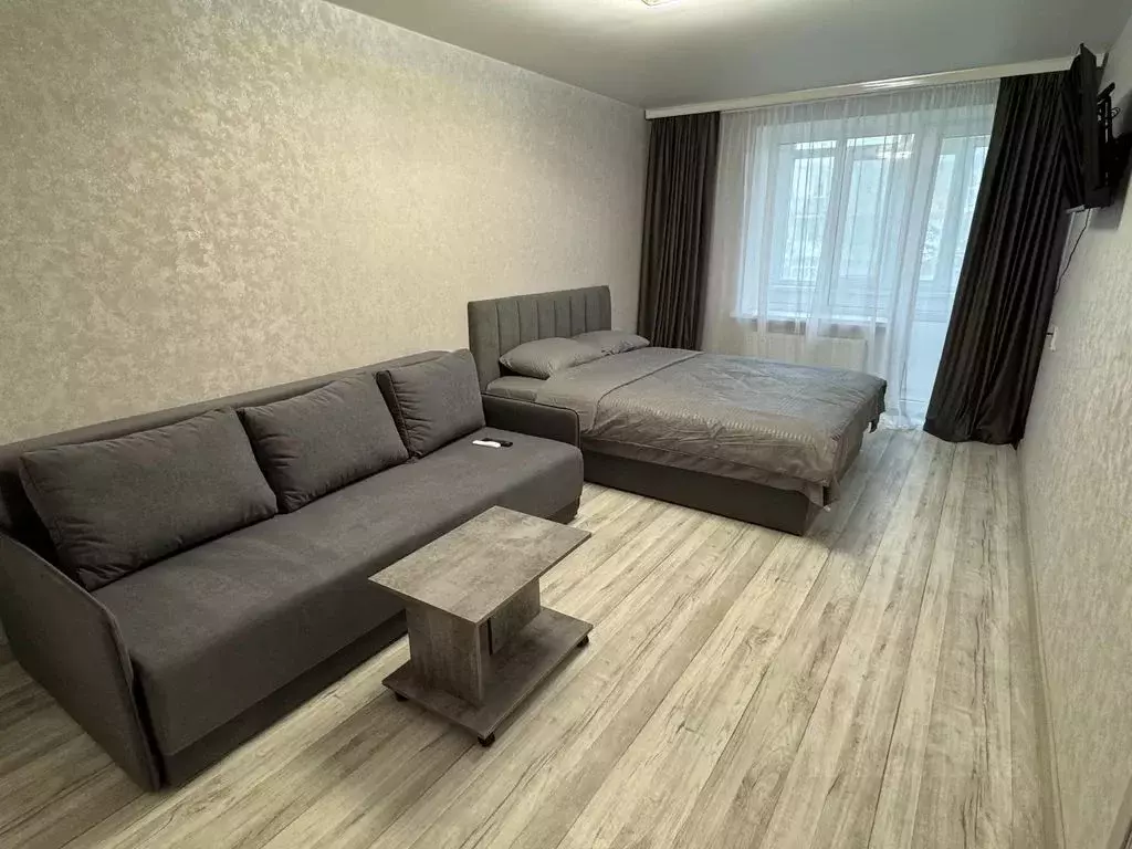 1-к кв. Крым, Джанкой ул. Толстого, 22 (30.0 м) - Фото 1