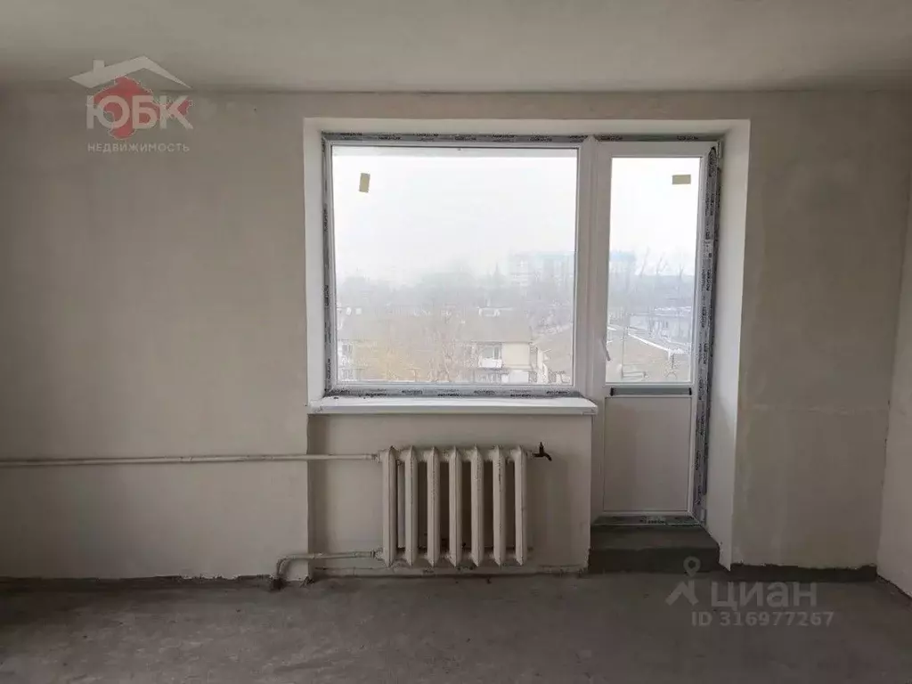 2-к кв. Крым, Саки ул. Гайнутдинова, 3Б (57.2 м) - Фото 1