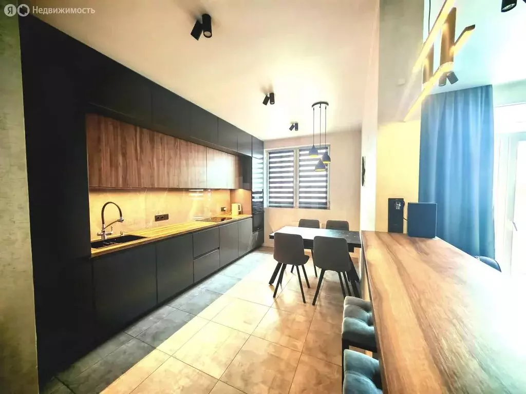 3-комнатная квартира: Новороссийск, улица Котанова, 2 (72.2 м) - Фото 2