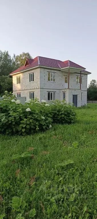 Дом в Тверская область, Старицкий муниципальный округ, д. Юрьевское ... - Фото 1