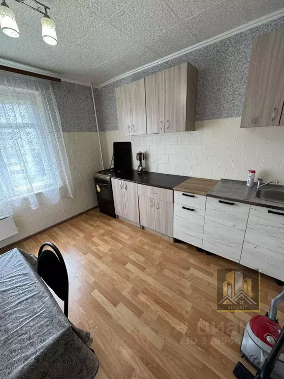 2-к кв. Татарстан, Казань ул. Сафиуллина, 17 (49.0 м) - Фото 1