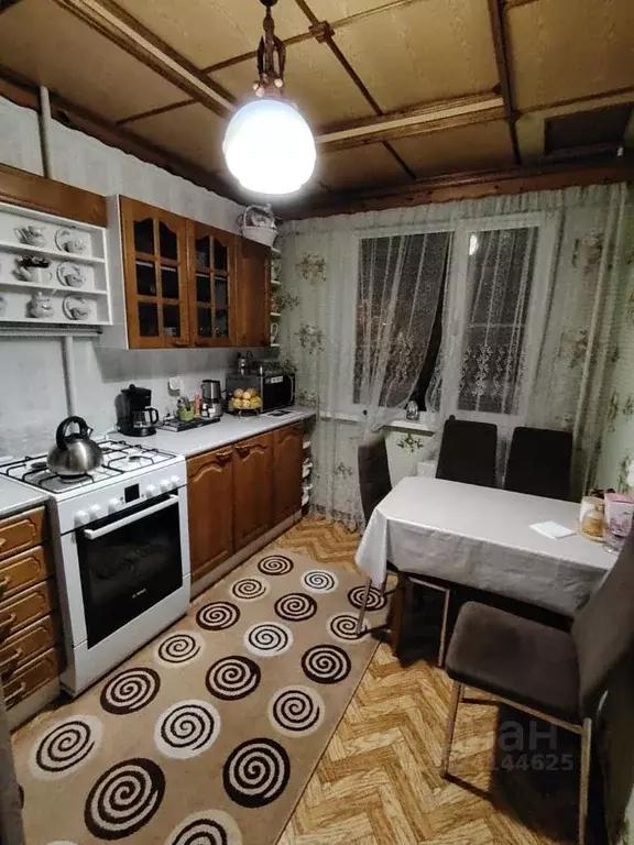 2-к кв. Волгоградская область, Волгоград ул. 8-й Воздушной Армии, 52 ... - Фото 1