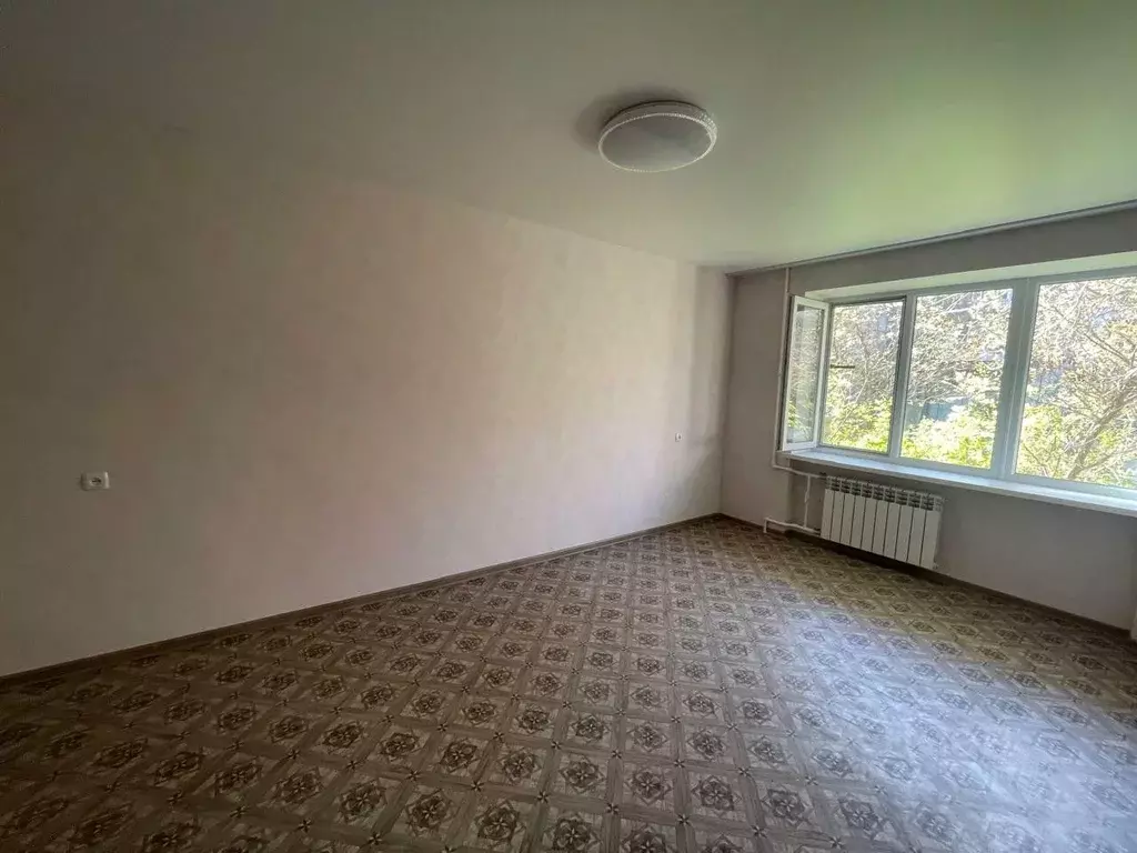 1-к кв. Крым, Евпатория ул. Имени 60-летия Октября, 24 (29.9 м) - Фото 0