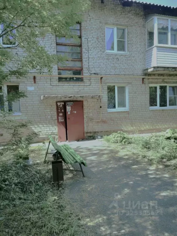 2-к кв. Ленинградская область, Кировский район, пос. Мга ш. Революции, ... - Фото 1