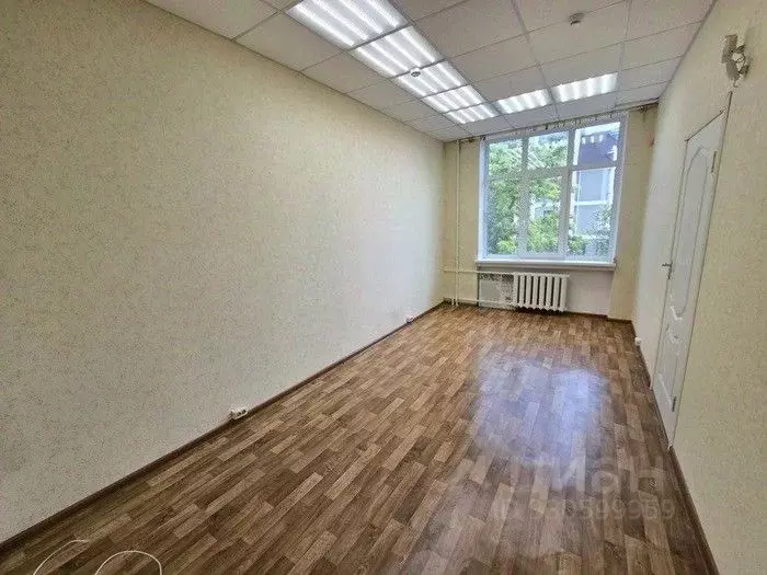 Офис в Севастополь ул. Пожарова, 26В (15 м) - Фото 2