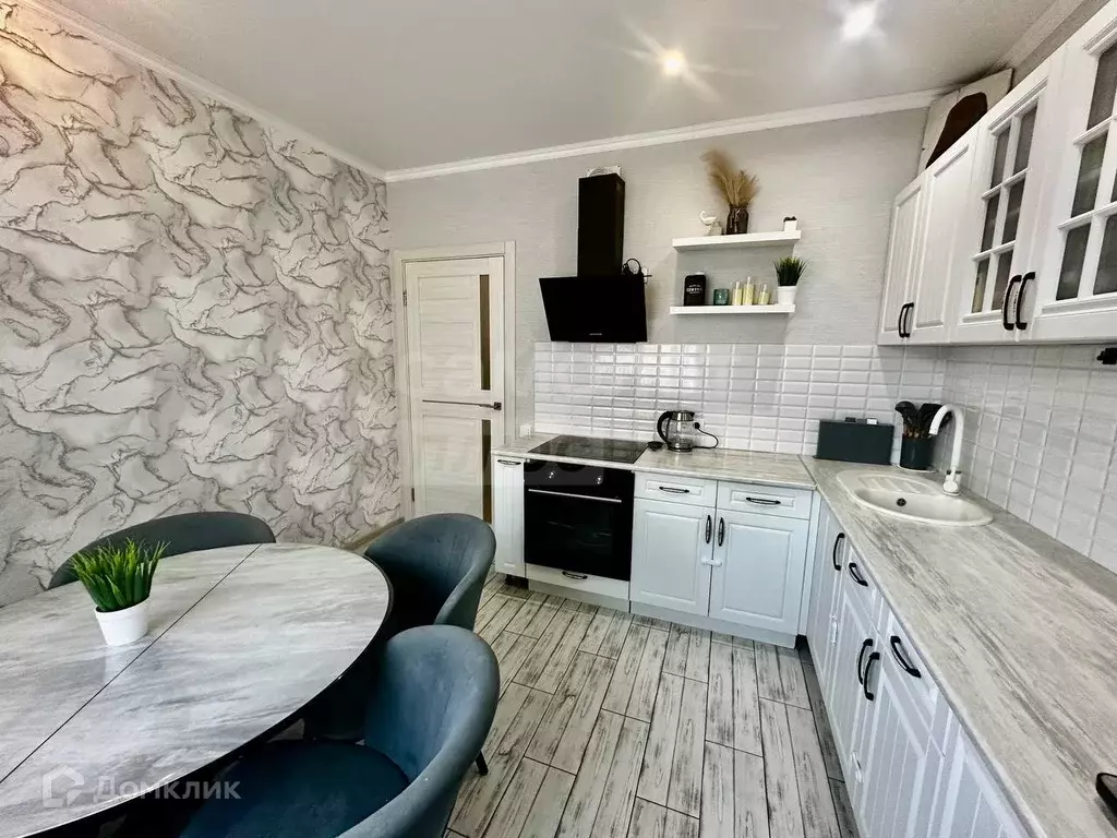 Продаётся 2-к квартира, 61.2 м - Фото 1