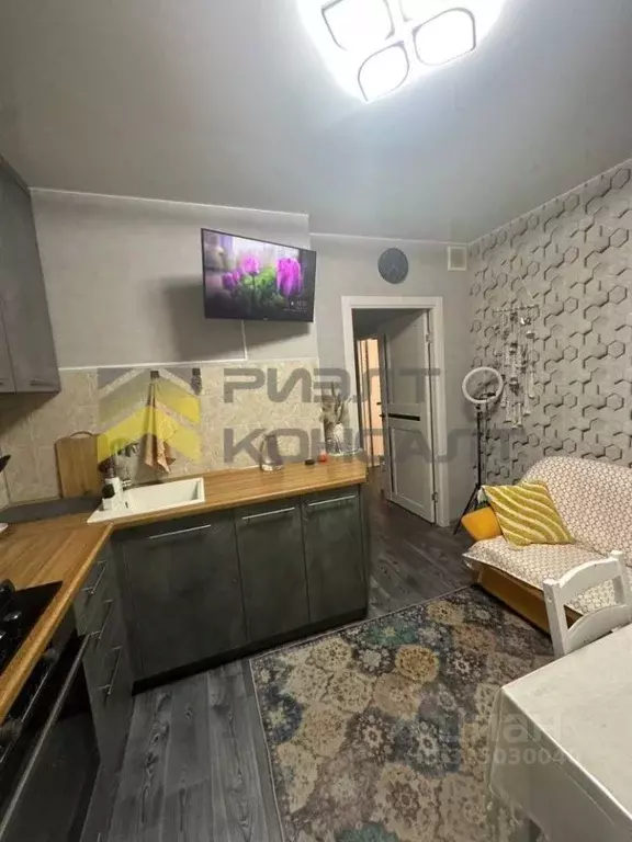 1-к кв. Омская область, Омск Заозерный мкр, просп. Менделеева, 45 ... - Фото 2