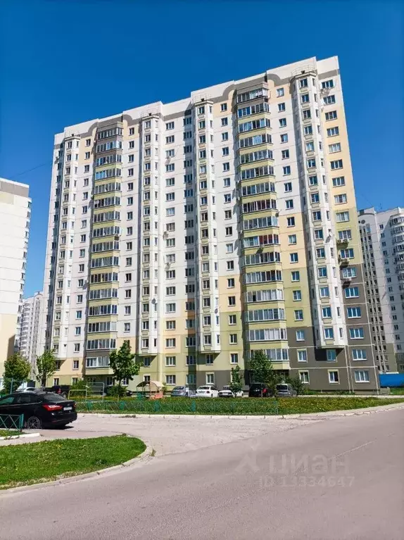 1-к кв. Курская область, Курск просп. Вячеслава Клыкова, 56 (35.8 м) - Фото 0