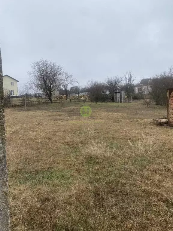 Участок в Крым, Симферопольский район, с. Урожайное  (6.0 сот.) - Фото 1