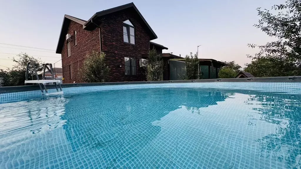 Дом в Краснодарский край, Усть-Лабинский район, Суворовское с/пос, с. ... - Фото 1