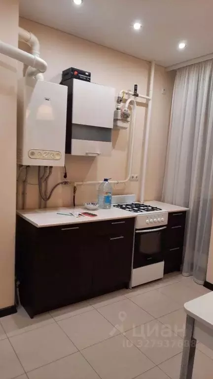 2-к кв. Белгородская область, Белгород ул. Гоголя, 15б (70.0 м) - Фото 2