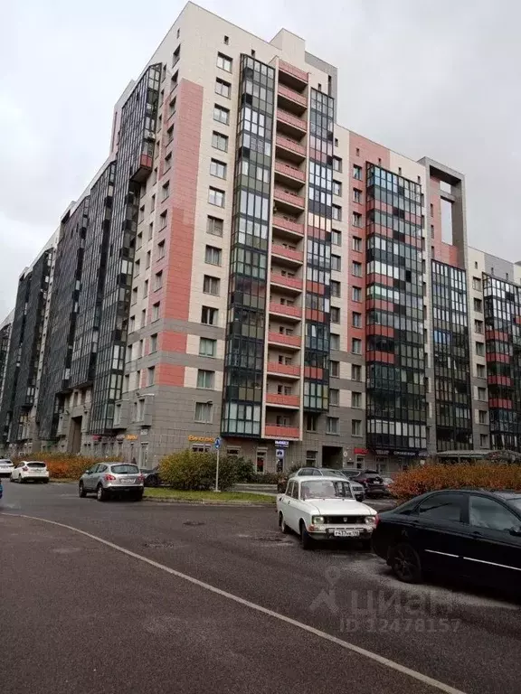 2-к кв. Санкт-Петербург ул. Адмирала Трибуца, 8 (56.4 м) - Фото 0
