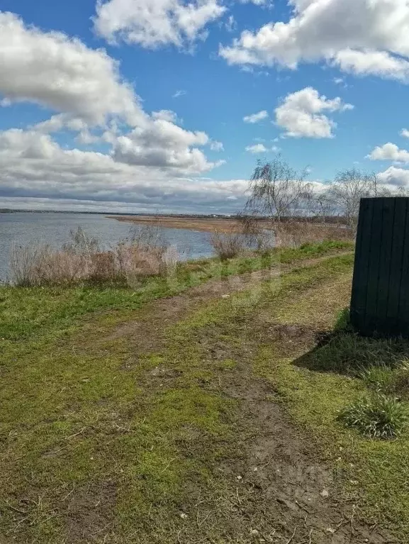 Участок в Омская область, Любинский район, Красный Яр рп Луговая ул., ... - Фото 0