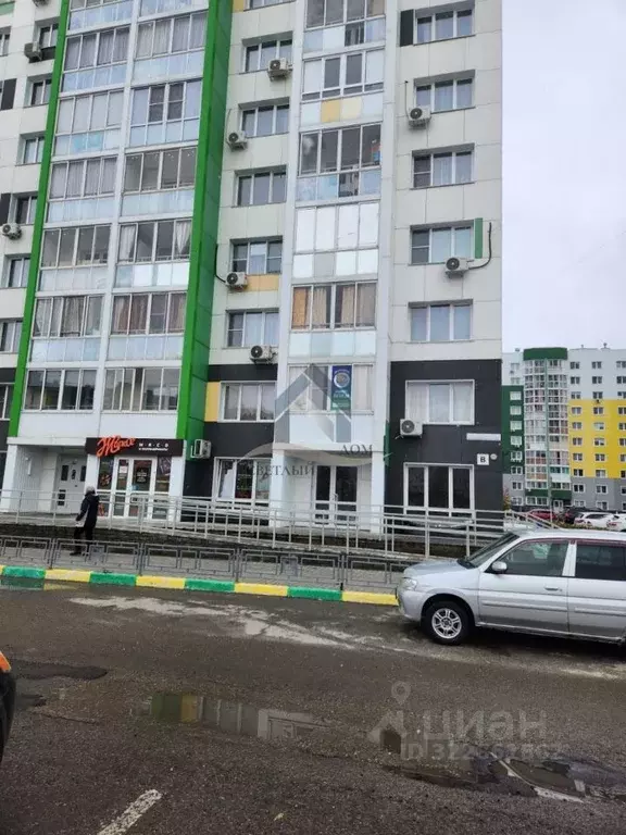 Помещение свободного назначения в Алтайский край, Барнаул просп. ... - Фото 1