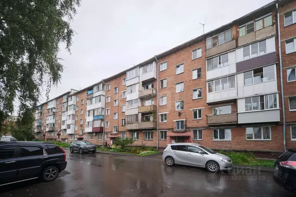 3-к кв. Кемеровская область, Кемерово ул. Веры Волошиной, 24Д (63.8 м) - Фото 0