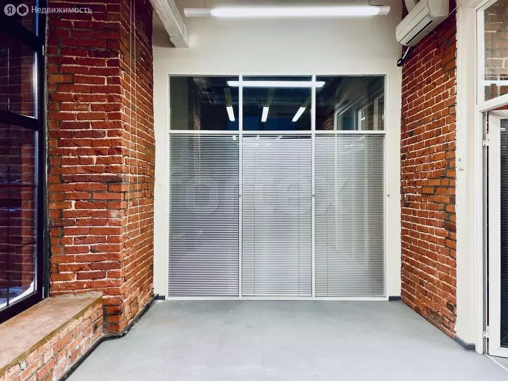 Офис (1360 м) - Фото 1