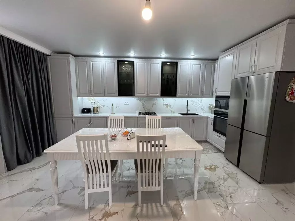 Дом в Северная Осетия, Владикавказ Иристон СТ, ул. Лабинская (180 м) - Фото 1