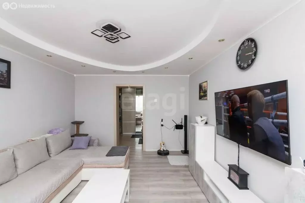 3-комнатная квартира: Ишим, Ударная улица, 93 (56.8 м) - Фото 2