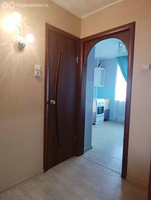 2-комнатная квартира: Магнитогорск, улица Труда, 43 (49 м) - Фото 2