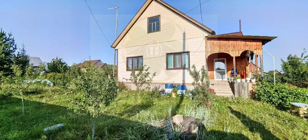 Дом в Башкортостан, Кушнаренковский сельсовет, с. Тарабердино ул. ... - Фото 1