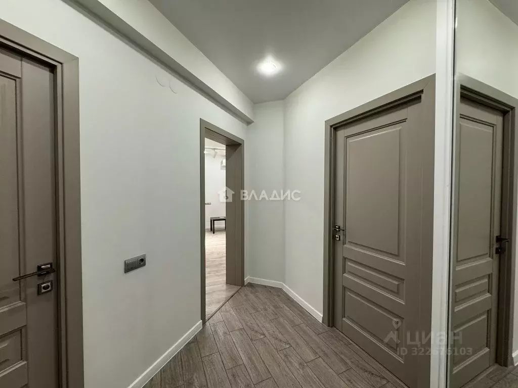 2-к кв. Бурятия, Улан-Удэ 140Б мкр, 1 (54.8 м) - Фото 2