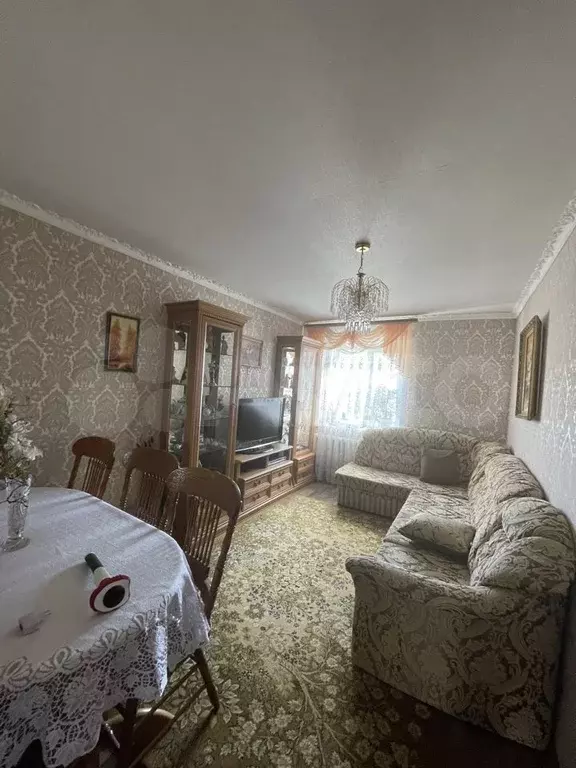 5-к. квартира, 90 м, 4/5 эт. - Фото 0