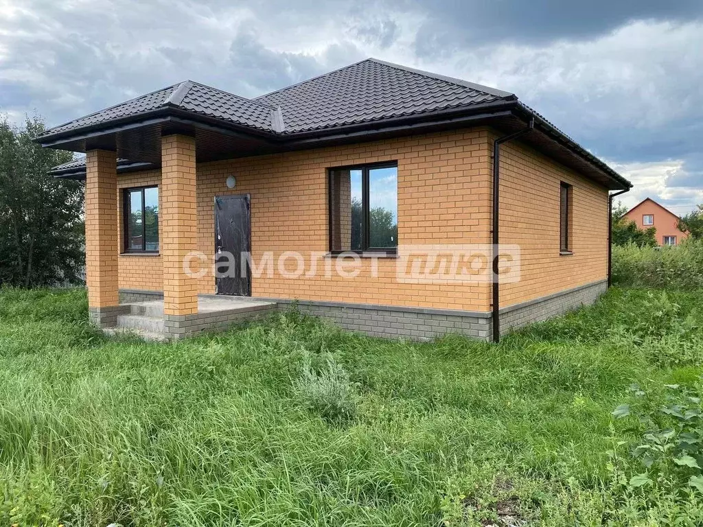 Дом в Белгородская область, Белгородский район, Разумное рп ул. ... - Фото 1