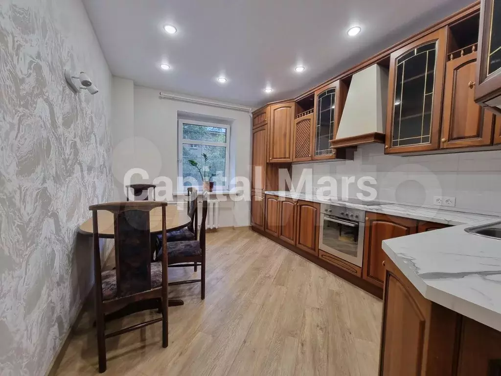 2-к. квартира, 71 м, 3/8 эт. - Фото 0