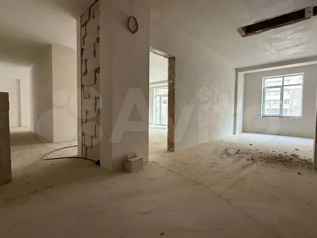 3-к. квартира, 81 м, 3/12 эт. - Фото 1