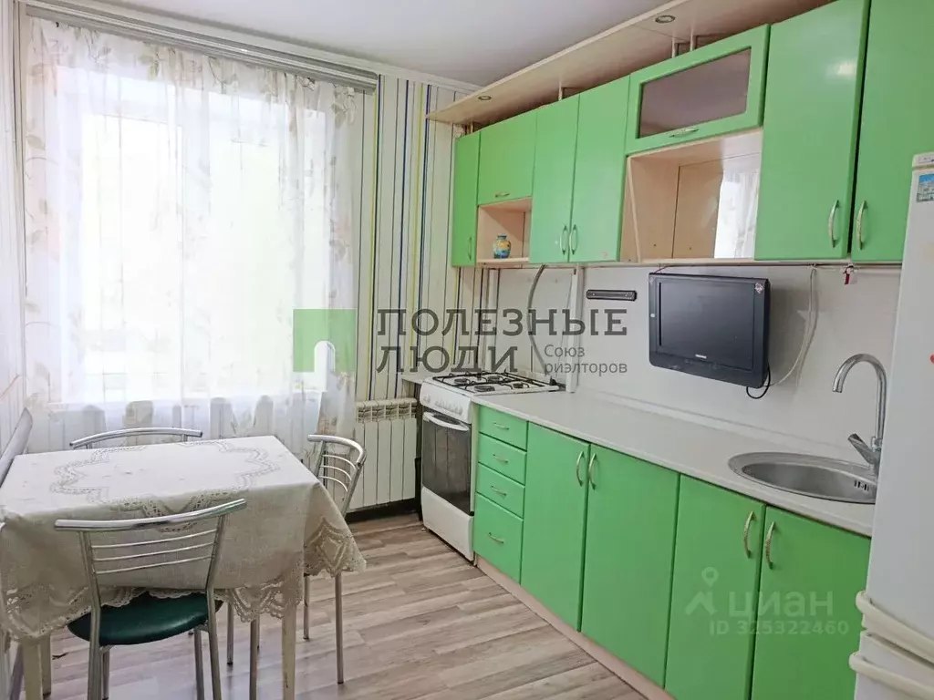 3-к кв. Белгородская область, Строитель Яковлевский городской округ, ... - Фото 1