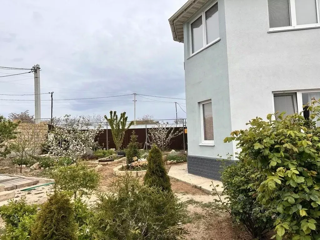 Дом в Севастополь ул. Кедрина, 2 (158 м) - Фото 2