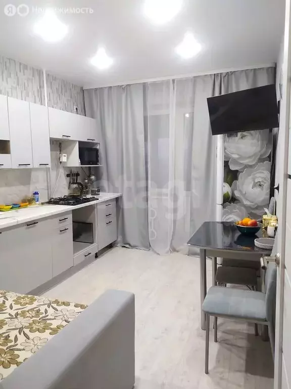 1-комнатная квартира: Омск, Центральный округ, улица Ядринцева, 26 ... - Фото 1