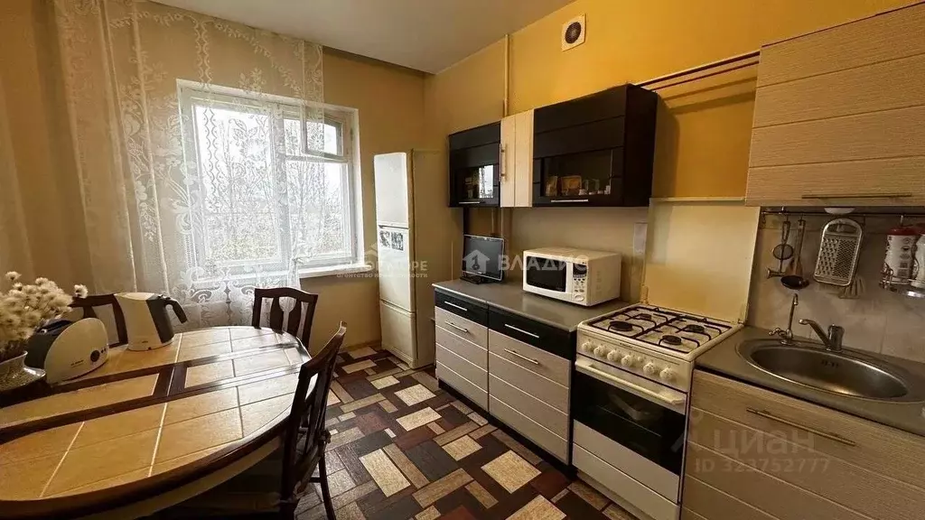 3-к кв. Архангельская область, Северодвинск Портовая ул., 5 (70.4 м) - Фото 1