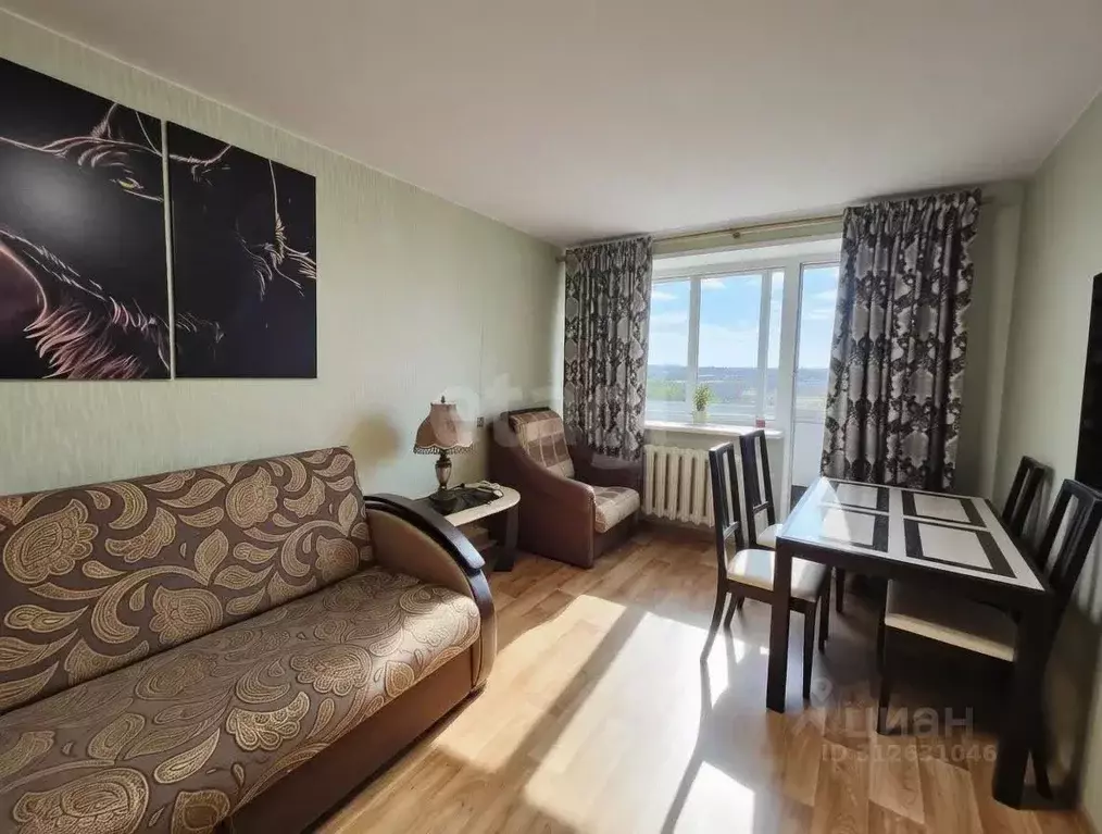 2-к кв. Псковская область, Псков Московская ул., 1 (44.2 м) - Фото 1