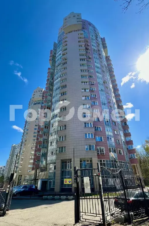 Продается 3-комнатная квартира - Фото 1
