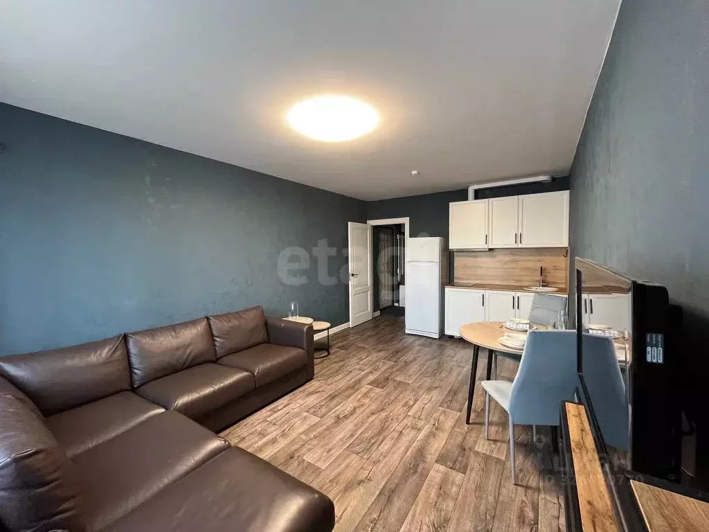 1-к кв. Тюменская область, Тюмень ул. Константина Посьета, 11к1 (43.0 ... - Фото 1