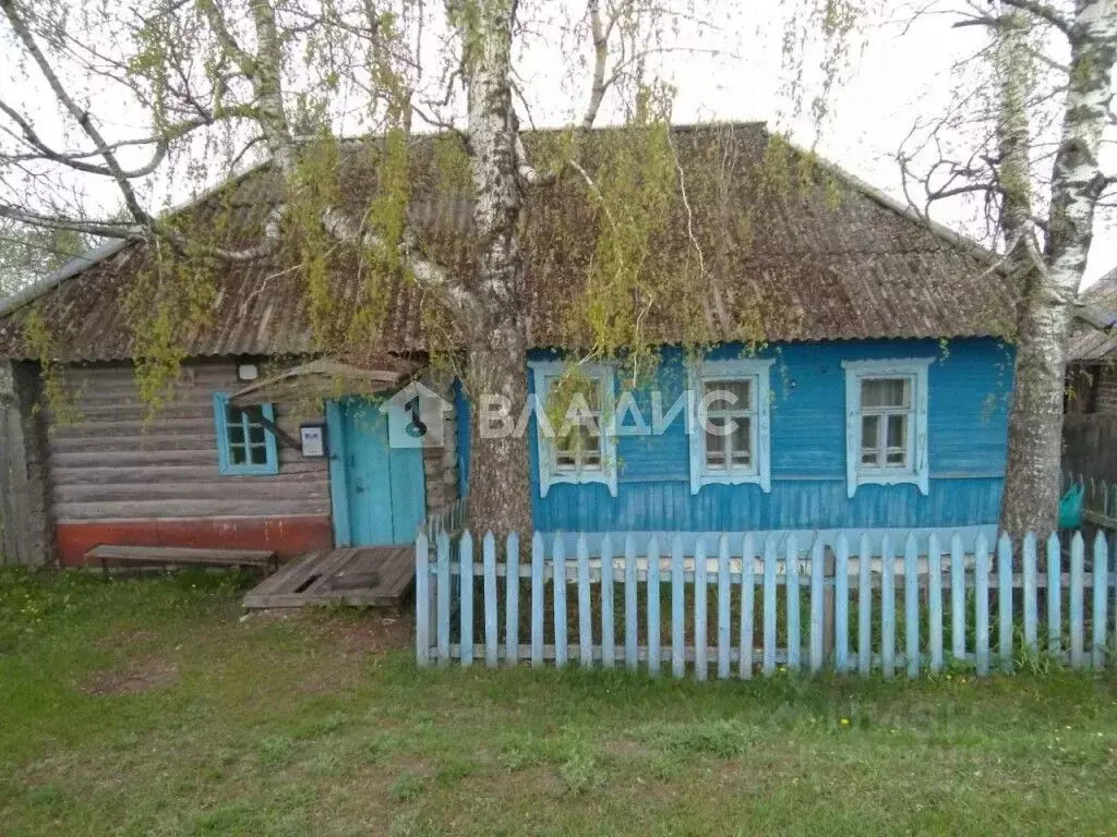 Дом в Брянская область, Навлинский район, Синезерское с/пос, д. Мостки ... - Фото 0