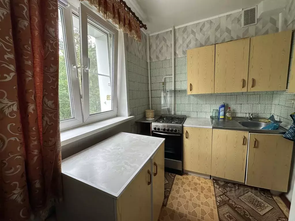 3-к кв. Московская область, Клин Самодеятельная ул., 11 (59.4 м) - Фото 1