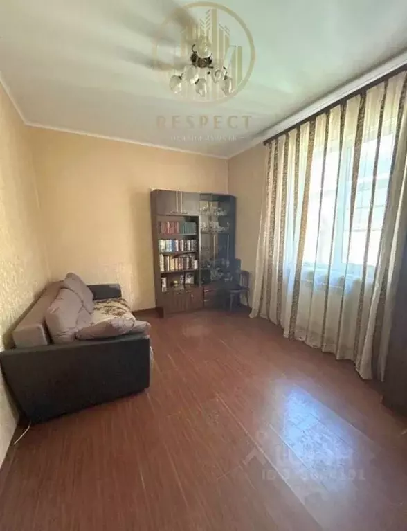 1-к кв. Ставропольский край, Пятигорск ул. Есенина, 9 (50.0 м) - Фото 0