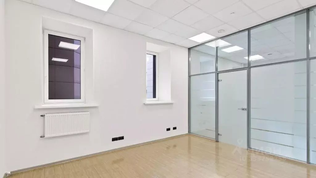 Офис в Санкт-Петербург ул. Кропоткина, 1 (37 м) - Фото 2