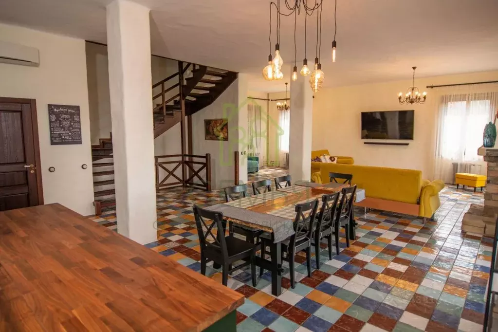 Дом в Краснодарский край, Геленджик городской округ, с. Кабардинка ул. ... - Фото 1