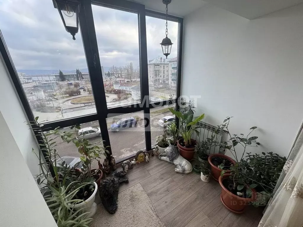 3-к кв. Самарская область, Тольятти Коммунистическая ул., 81А (55.1 м) - Фото 0