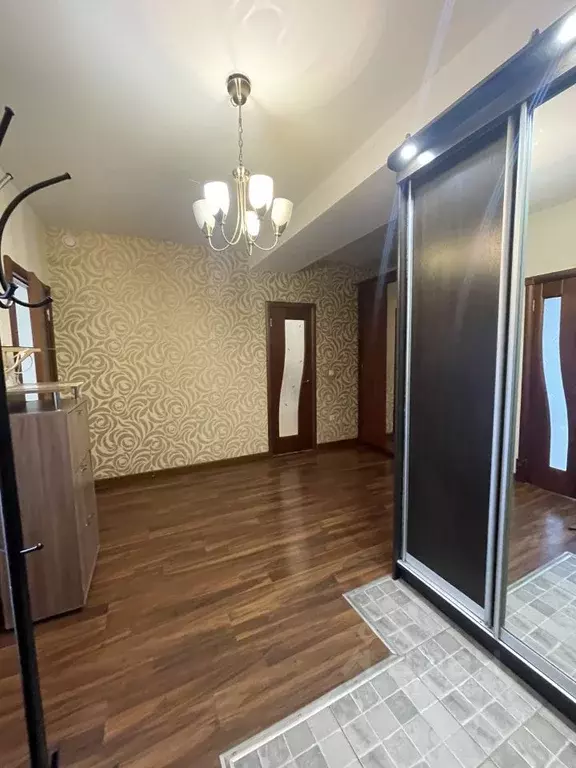 3-к кв. Санкт-Петербург Мебельная ул., 25к1 (93.3 м) - Фото 0