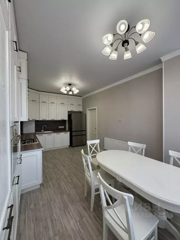 3-к кв. Кабардино-Балкария, Нальчик ул. Атажукина, 11 (98.1 м) - Фото 2