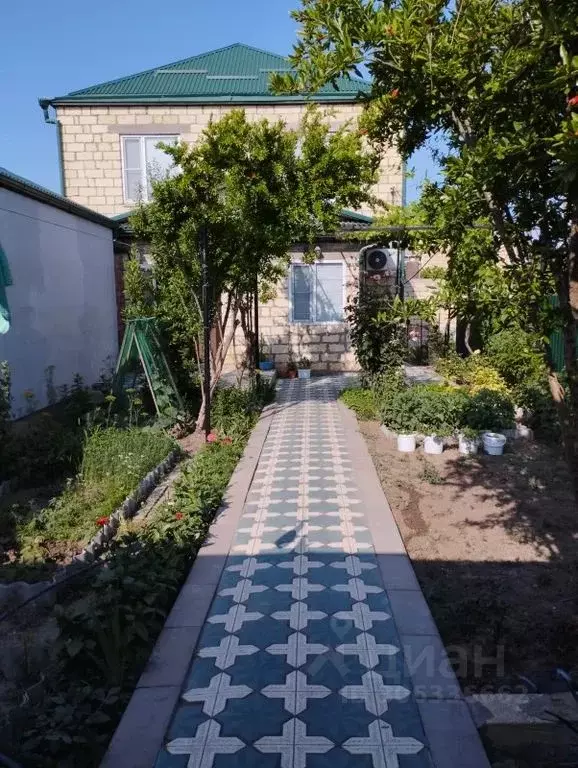 Дом в Дагестан, Дербент ул. Шеболдаева, 118 (100 м) - Фото 0