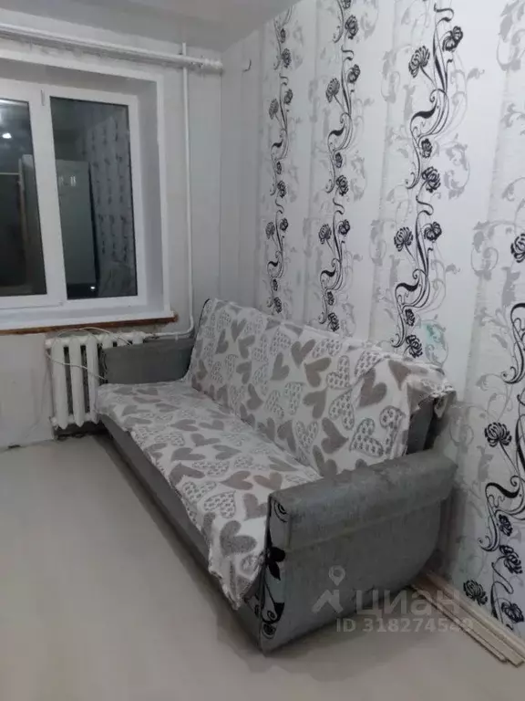 Комната Удмуртия, Ижевск ул. Ворошилова, 28 (17.1 м) - Фото 1