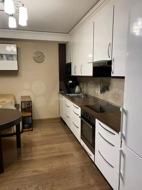 2-к. квартира, 65 м, 8/15 эт. - Фото 1