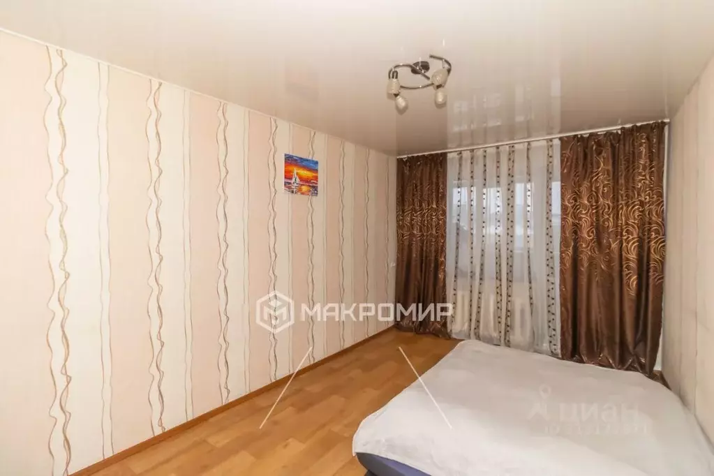 2-к кв. Челябинская область, Челябинск просп. Ленина, 20 (54.0 м) - Фото 0