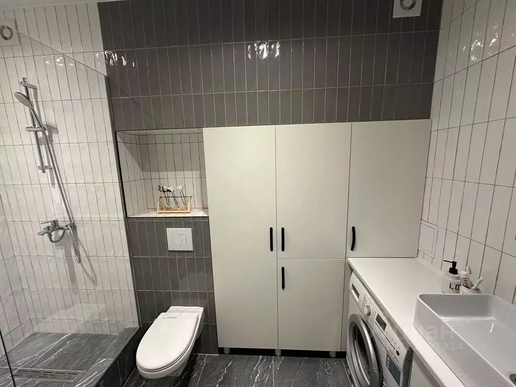 3-к кв. Воронежская область, Воронеж пл. Ленина, 15 (73.0 м) - Фото 1